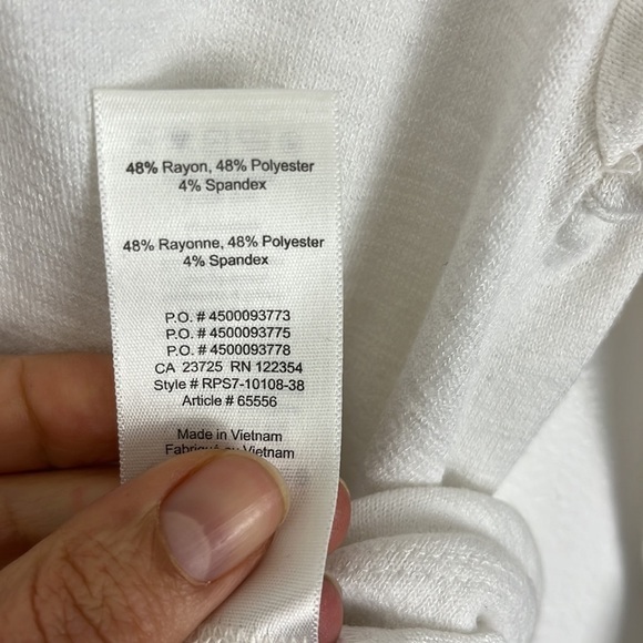 Aritzia Wilfred Free White Crop w/ Front Knot - Picture 5 of 6